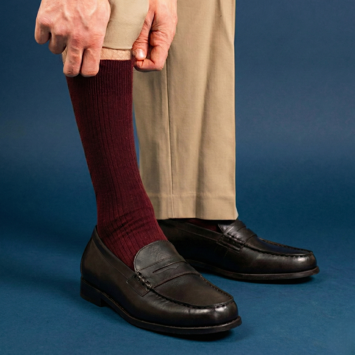 Chaussettes à fines rayures unies en coton biologique KLUE | Bourgogne: 36-40 — vue 2 sur 6