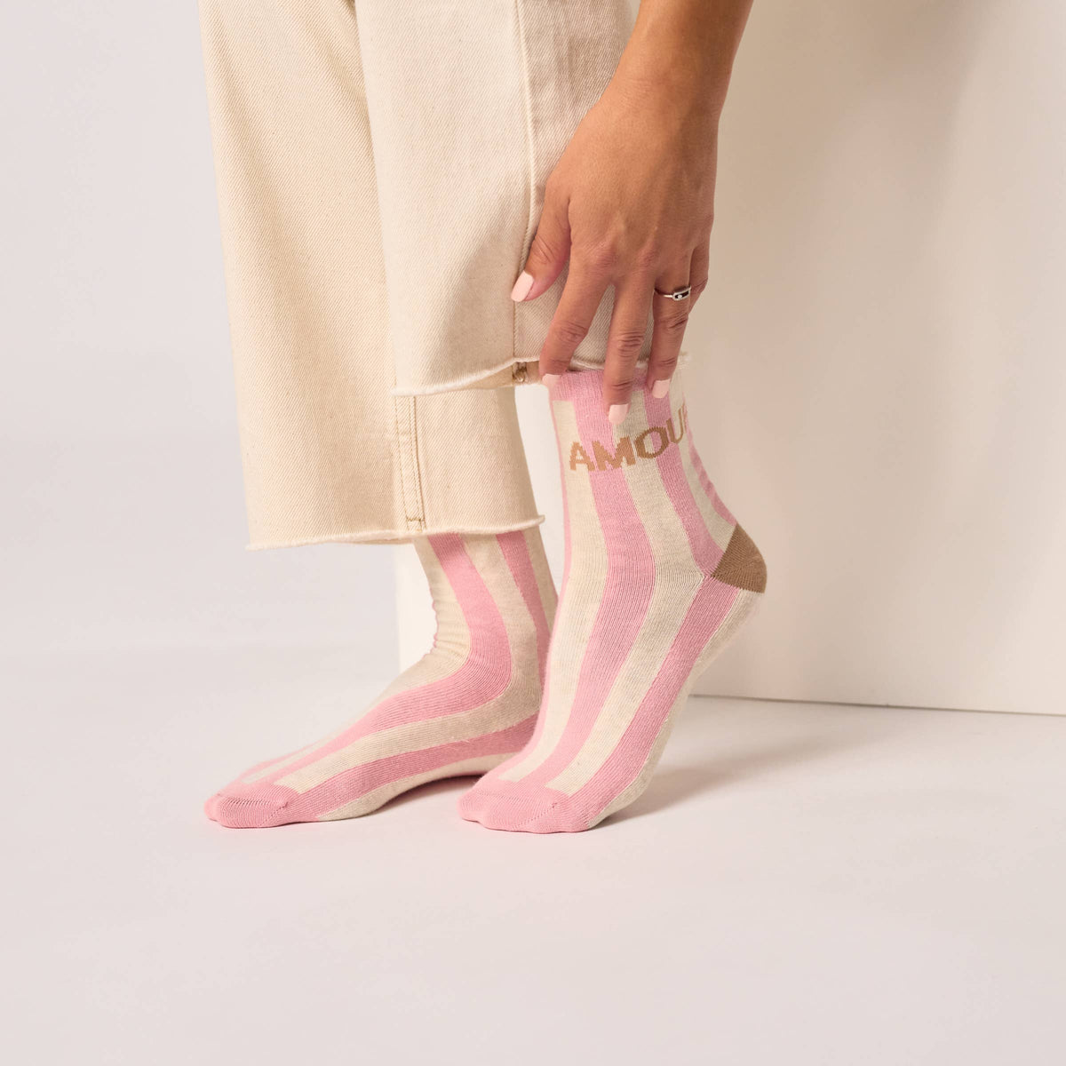 Chaussettes en coton peigné à message - Amour: Taille unique: 37/40 — vue 2 sur 3