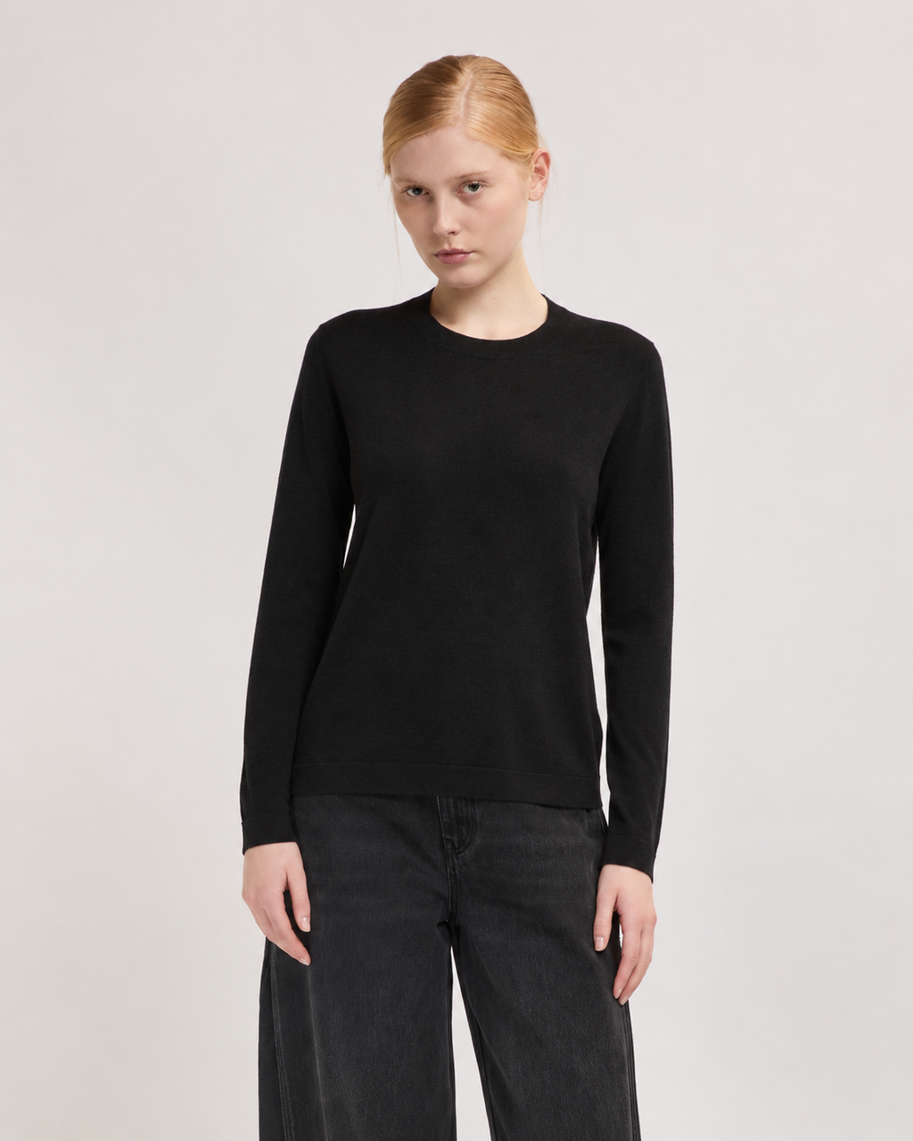 Pull Catelina en cachemire noir Absolut Cashmere vue de face