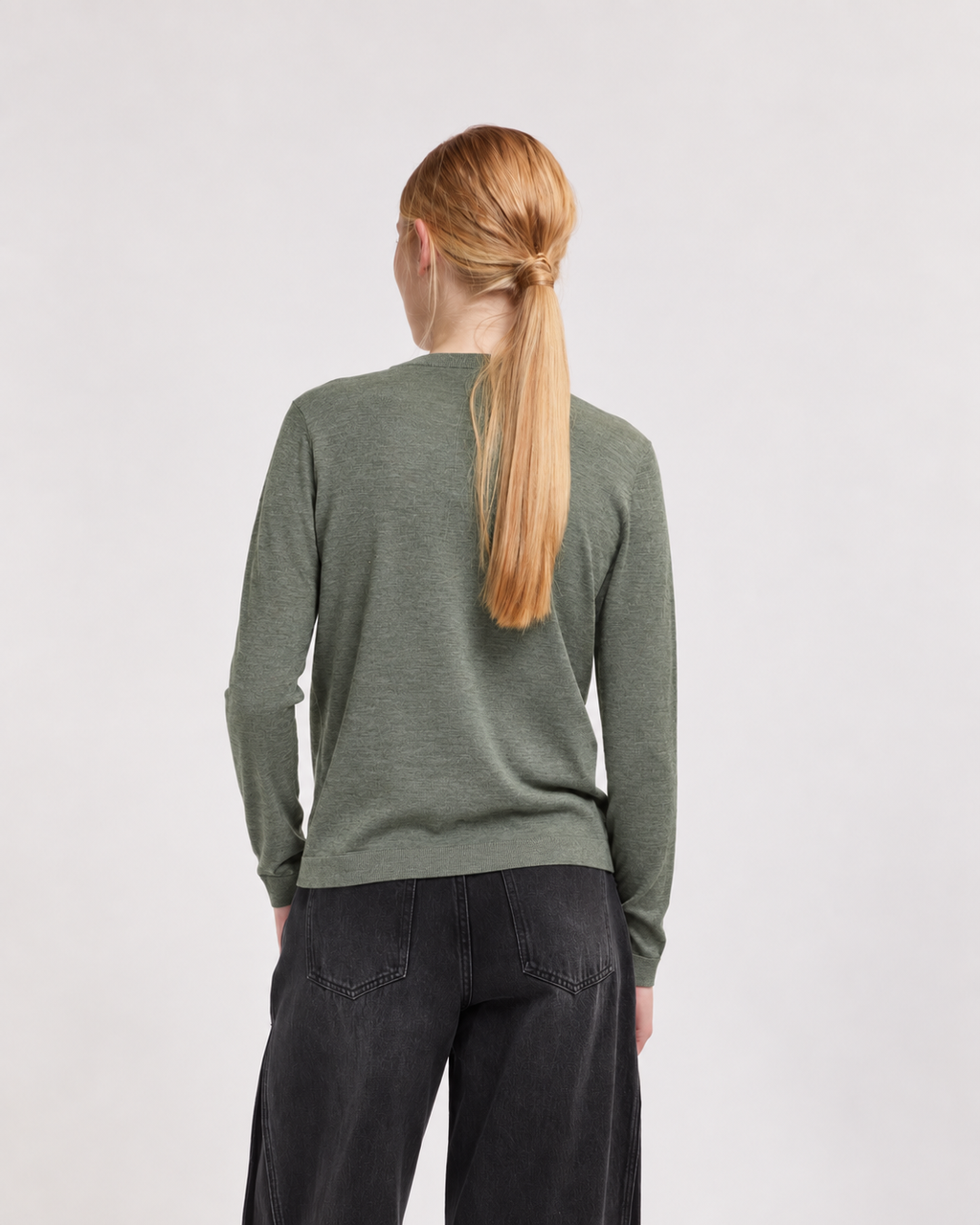 Pull Catelina en cachemire sauge foncée Absolut Cashmere vue de dos