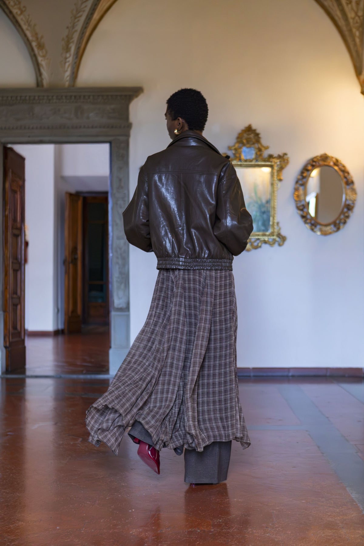 Veste effet cuir chocolat femme ELEH vue de dos