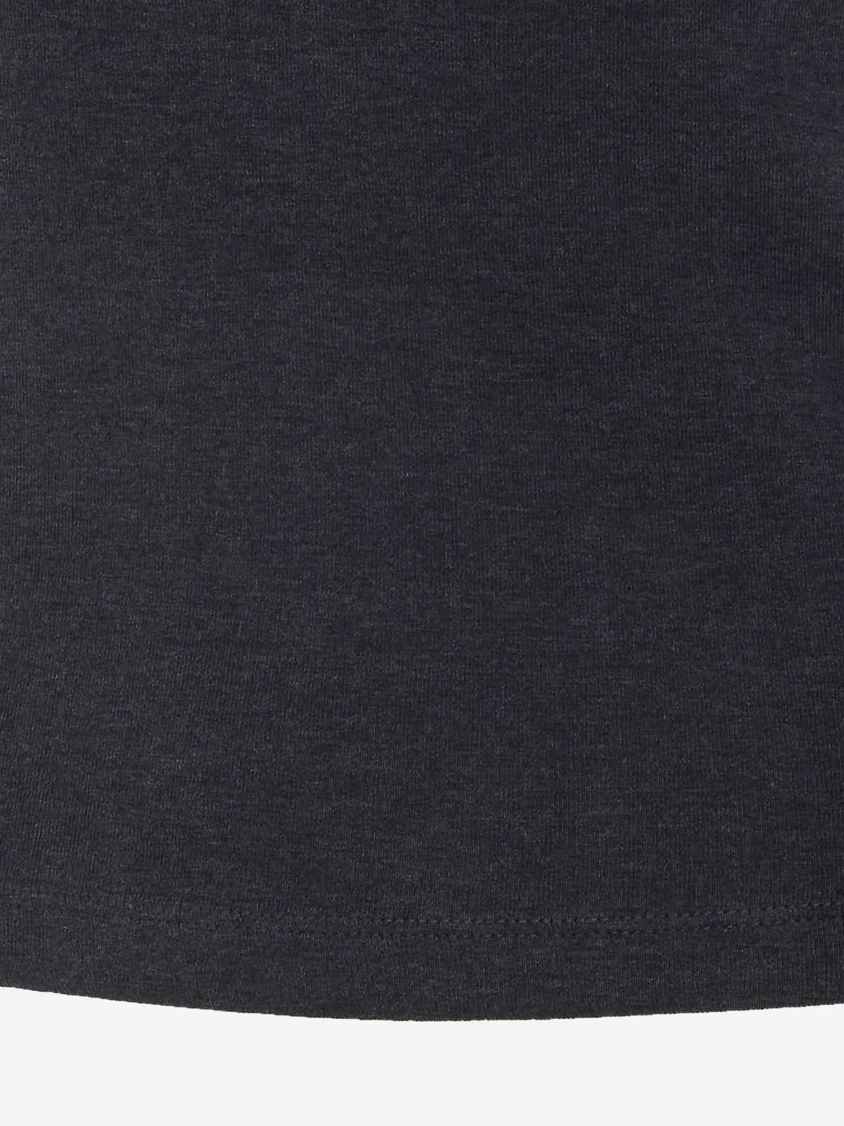 Détail matière du top maille manches courtes gris anthracite femme ELEH