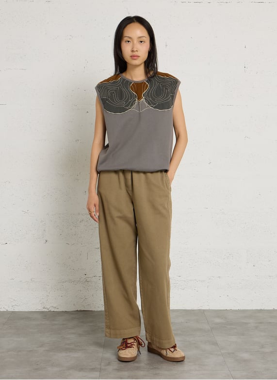 Sweat SIROP LAYER gris Leon & Harper porté vue de face en pied