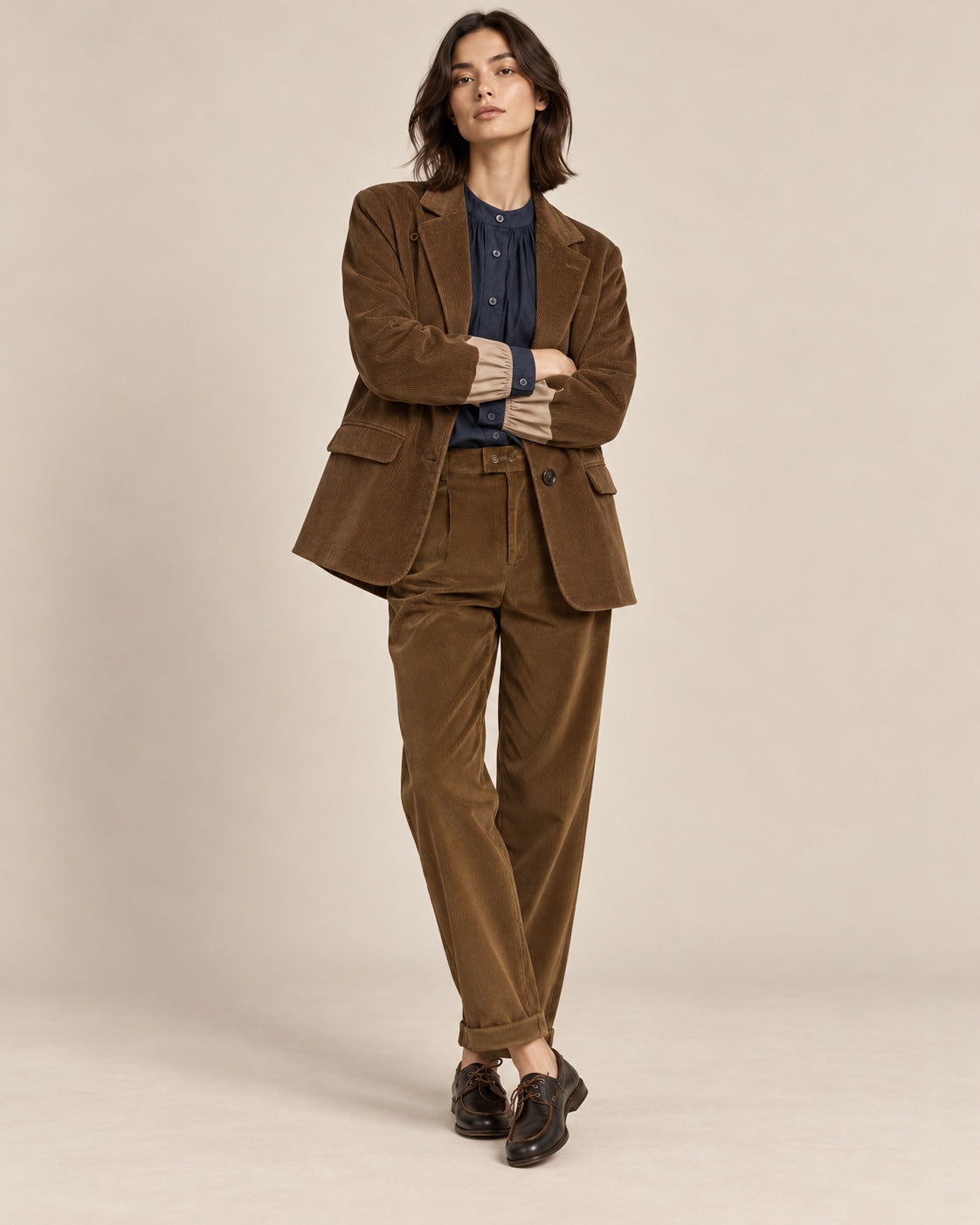 Veste VICIOUS bronze Leon & Harper portée sur mannequin — photo 3